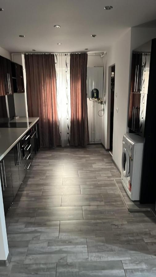 La Carmen ! Apartament Cu 3 Camere ! Vulcan  Zewnętrze zdjęcie